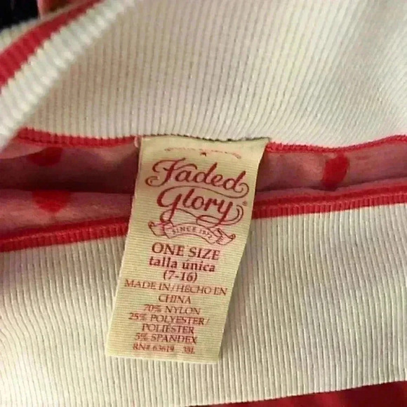 Lot of 4 girls shorts best fits youth 7-12 youth Medium/Large - Picture 7 of 8